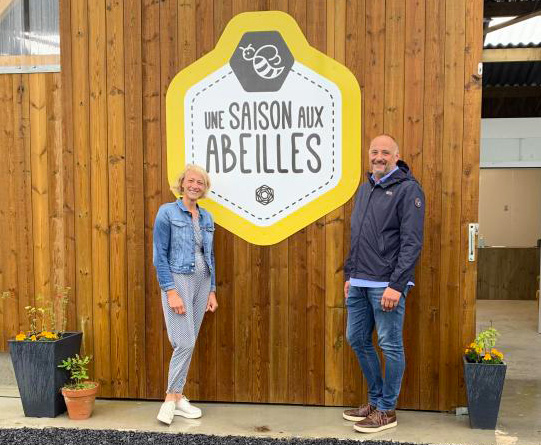 Une saision aux abeilles